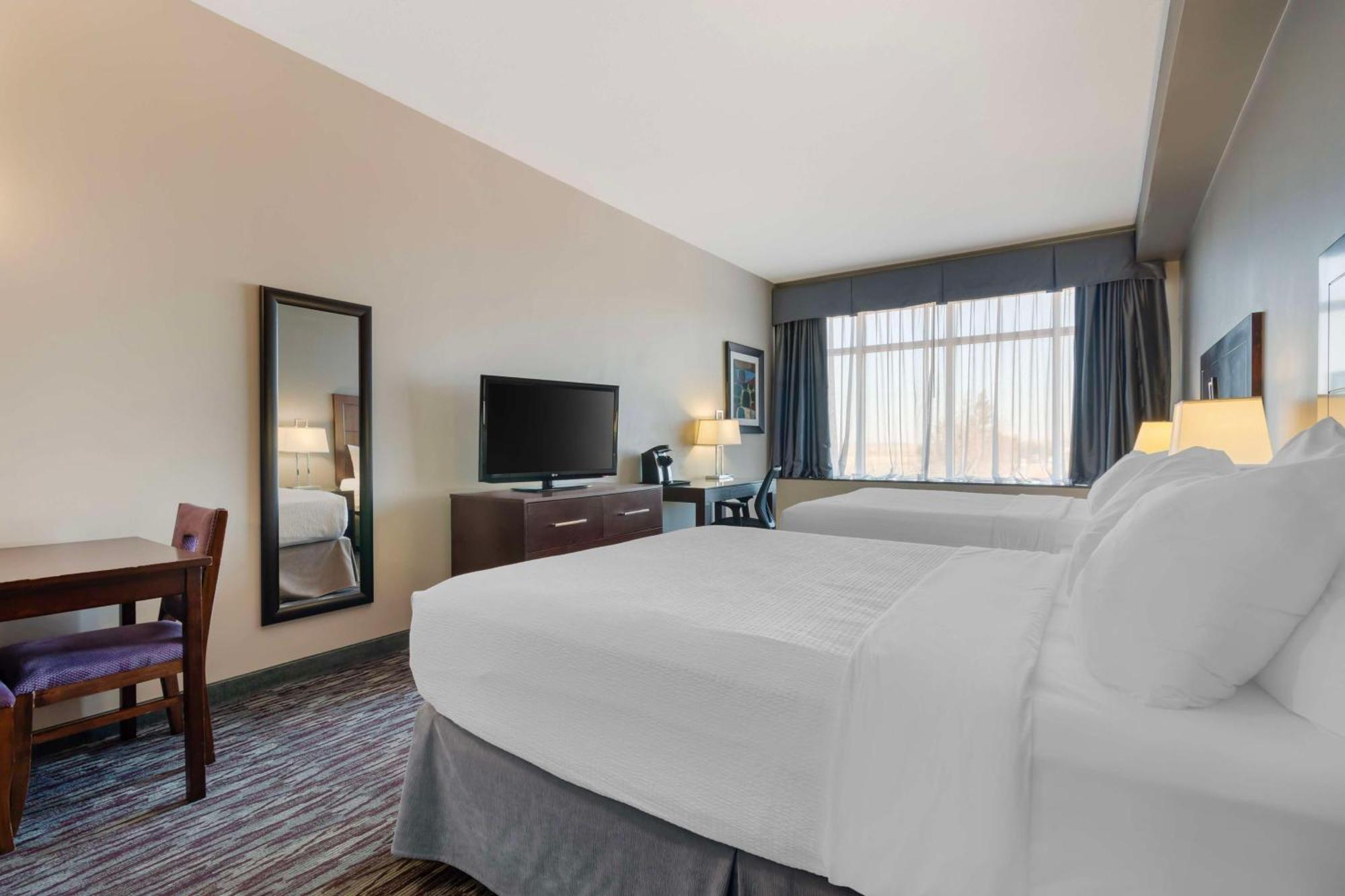 Best Western Plus Brandon Inn Extérieur photo